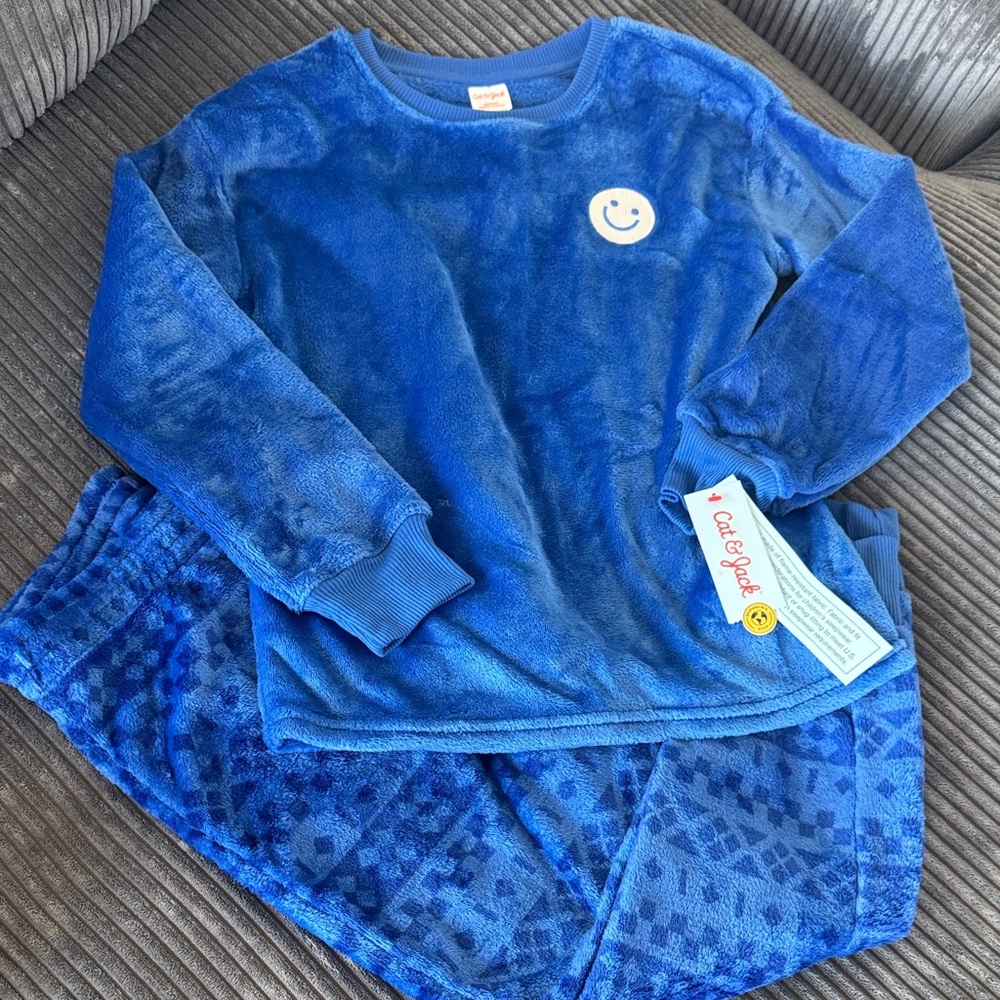 Cat & Jack Fuzzy Blue Pajama Set